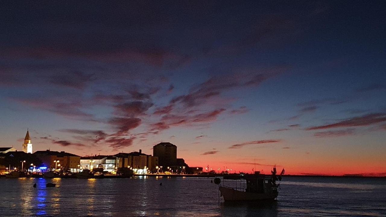 Apartamento App Paris 5 Umag Exterior foto